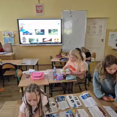 Halo, halo! Nasz świetlicowy samolot właśnie wylądował…