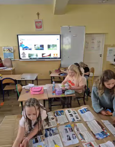 Halo, halo! Nasz świetlicowy samolot właśnie wylądował…