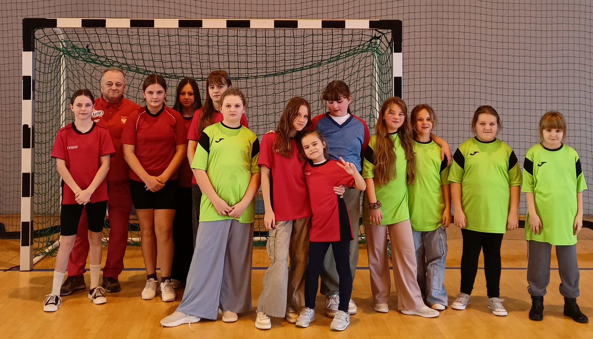 Mikołajkowy Turniej Piłki Ręcznej Dziewcząt!