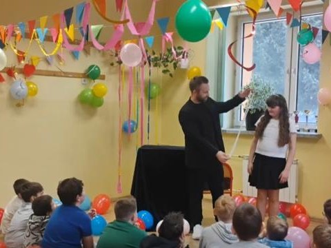 Zabawa karnawałowo-walentynkowa w naszej szkole! 