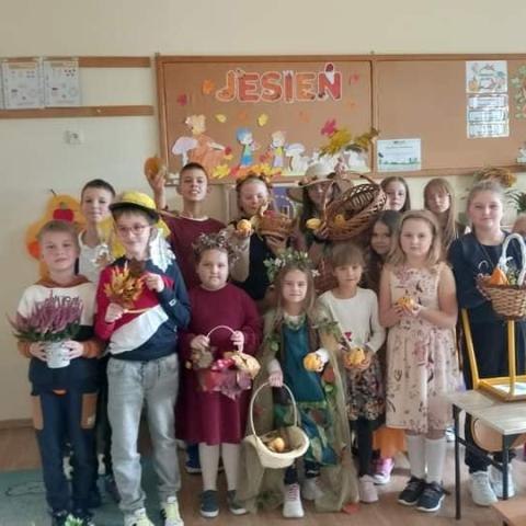 Rozstrzygnięcie wewnątrzprzedszkolnego konkursu poezji pt. „Barwy jesieni"