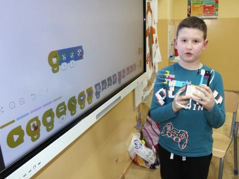 Programowanie klocami Lego Education Spike w ramach zajęć świetlicy szkolnej – listopad 2023r.