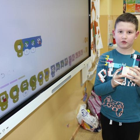 Programowanie klocami Lego Education Spike w ramach zajęć świetlicy szkolnej – listopad 2023r.