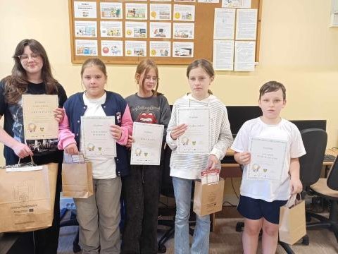 Konkurs plastyczny "Ekologiczny pojazd przyszłości"